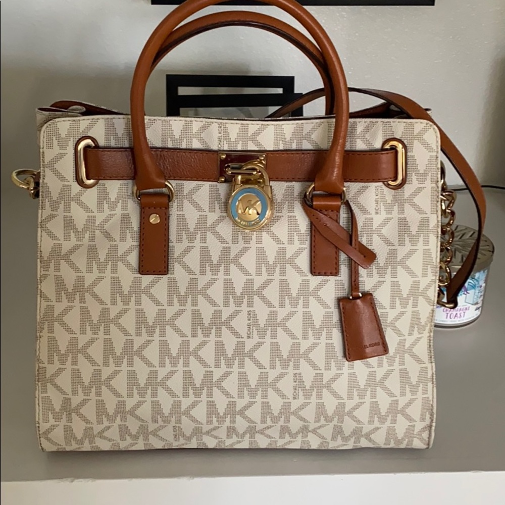 Michael Kors Purse - Picture 2 of 8